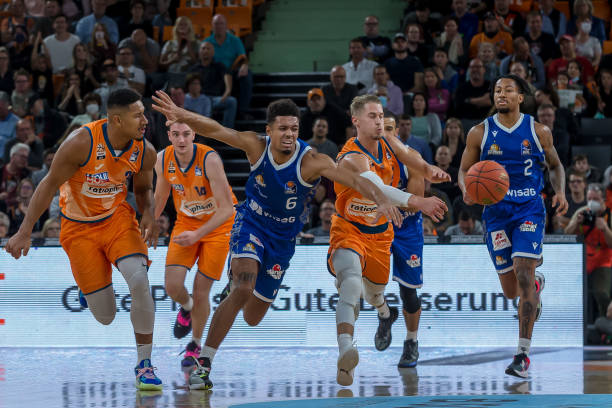 对于俱乐部 对于俱乐部