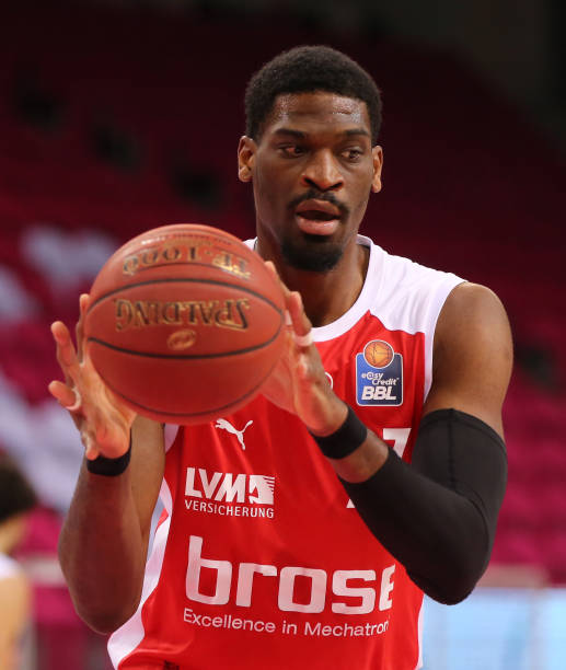 比前两场低 比前两场低